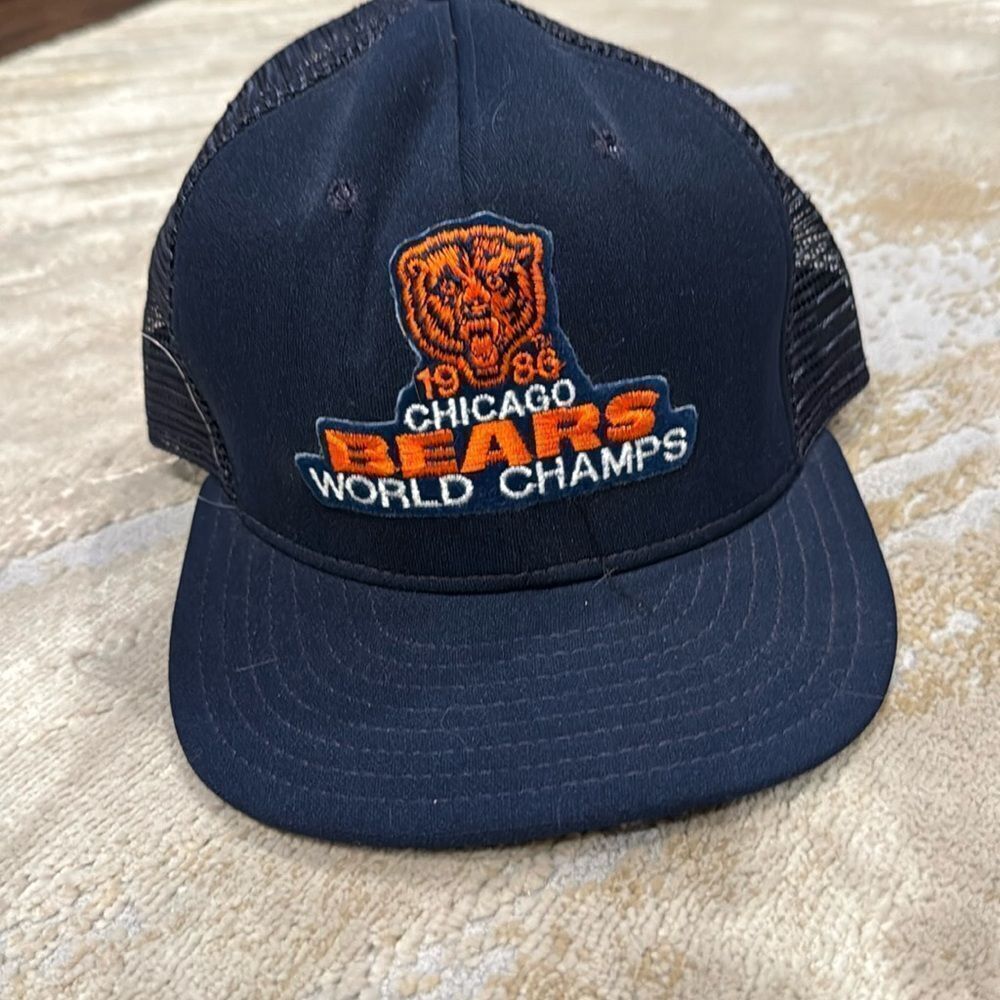 VTG  1986 Chicago Bears NFL World Champs Snapback Trucker Hat Made In USA flaw